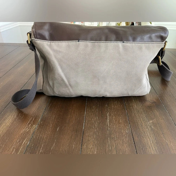 Fossil Aiden messenger bag - Picture 10 of 16